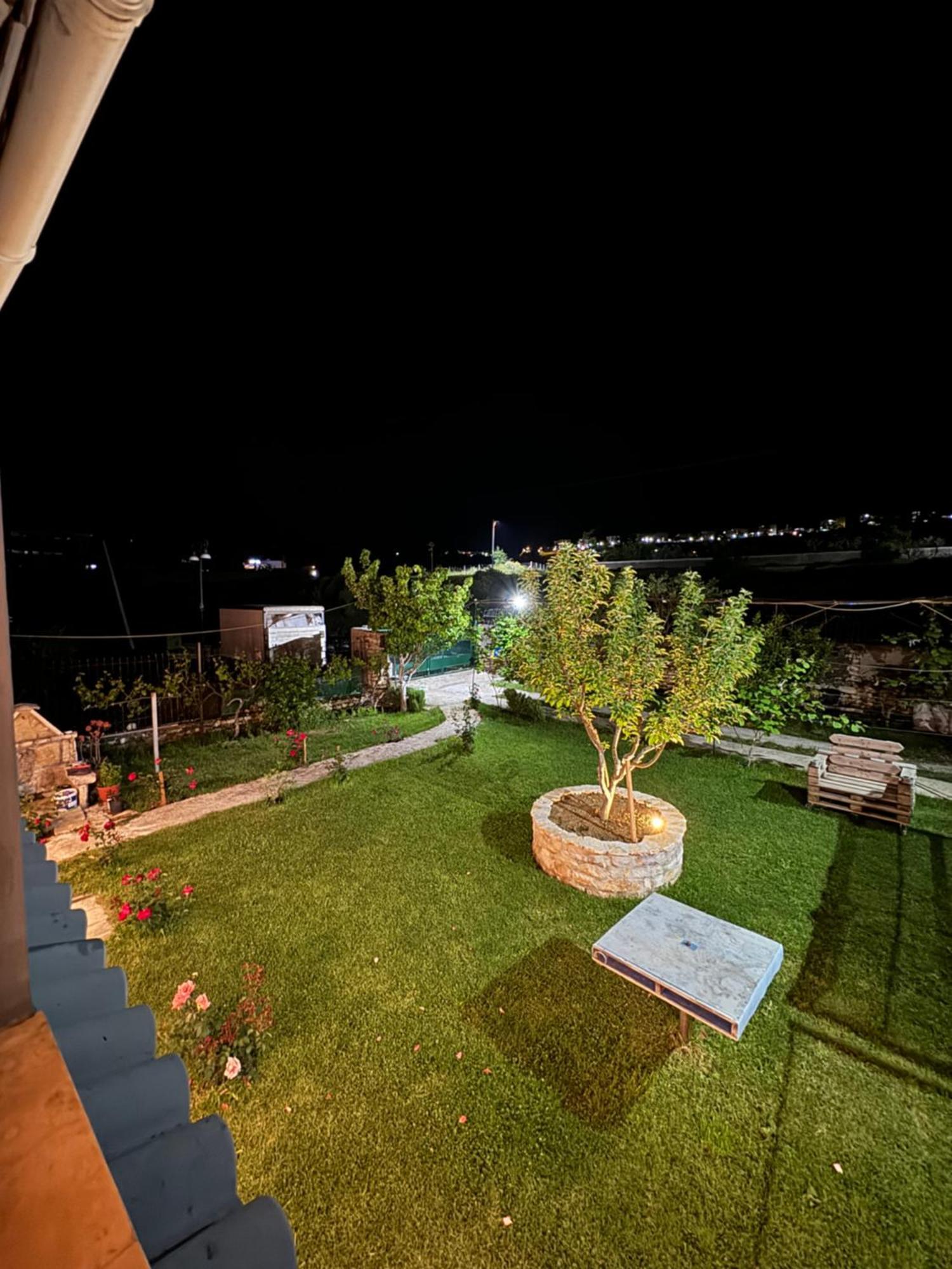 Vilabakiaj Tepelene Exteriér fotografie